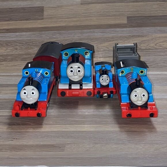 Thomas and friends train set Playset Thomas the Train old train toys bundle lot - Picture 6 of 11